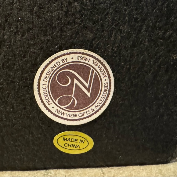 New View Gifts and Accessories white 4x6 picture frame - Picture 8 of 8